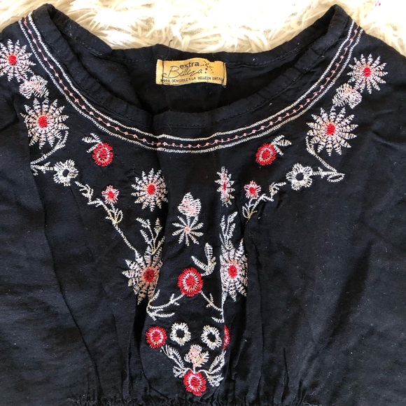 M? Embroided Top - Picture 4 of 7